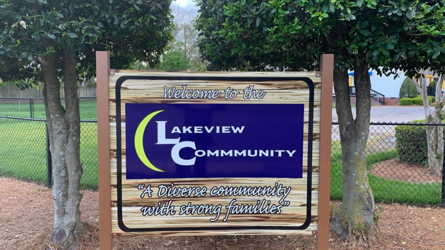 Lakewood Community Sign